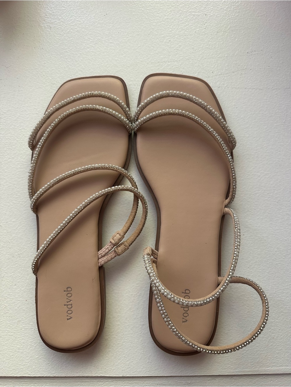 Women's Embellished Strappy Flat Sandals in Nude